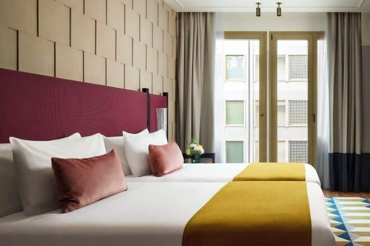 Hochwertige Bettwaren, Daunenbettdecken, Minibar, Zimmersafe
