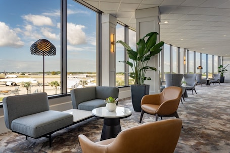 Meeting facility. Tampa Airport Marriott