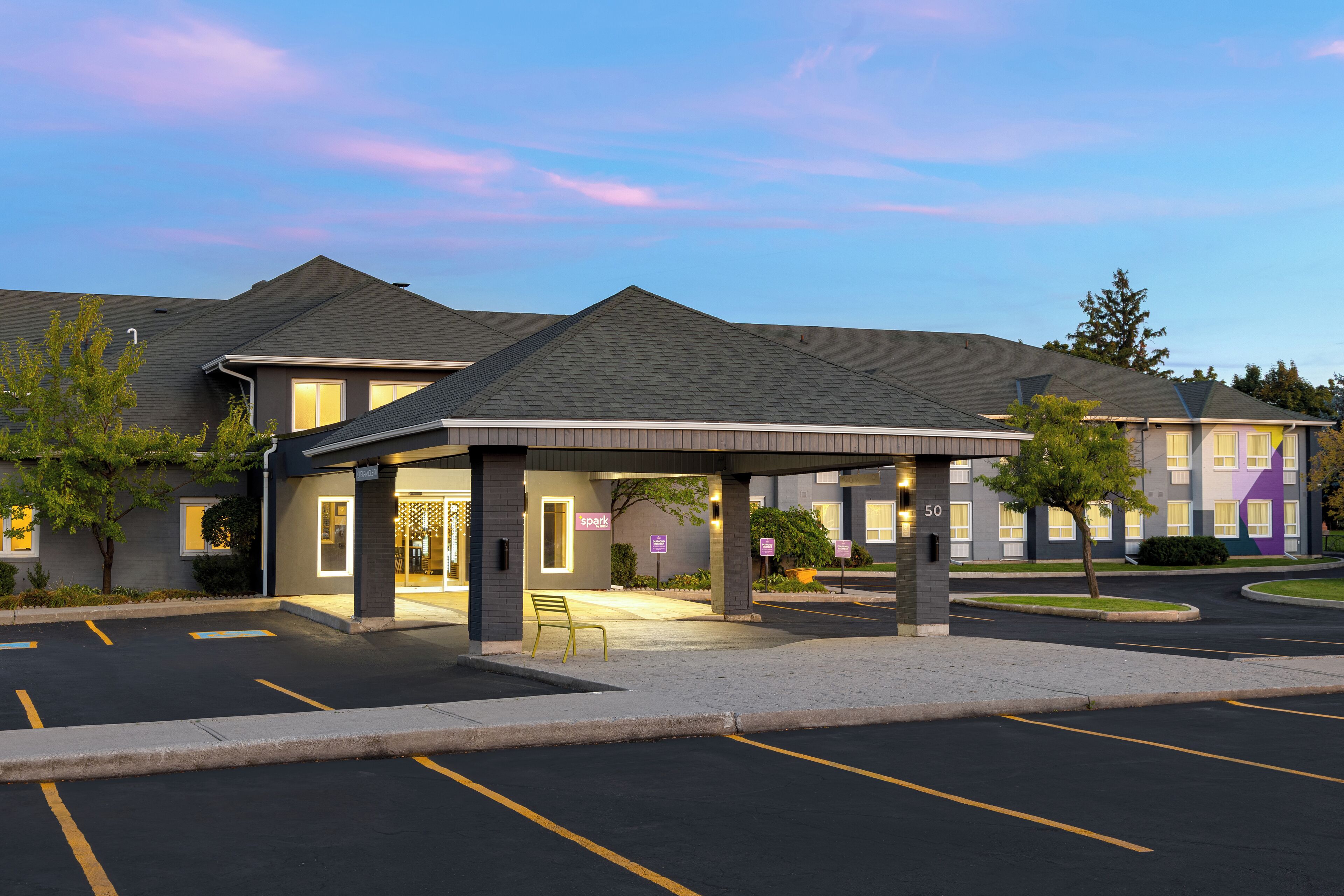 المنشأة من الخارج