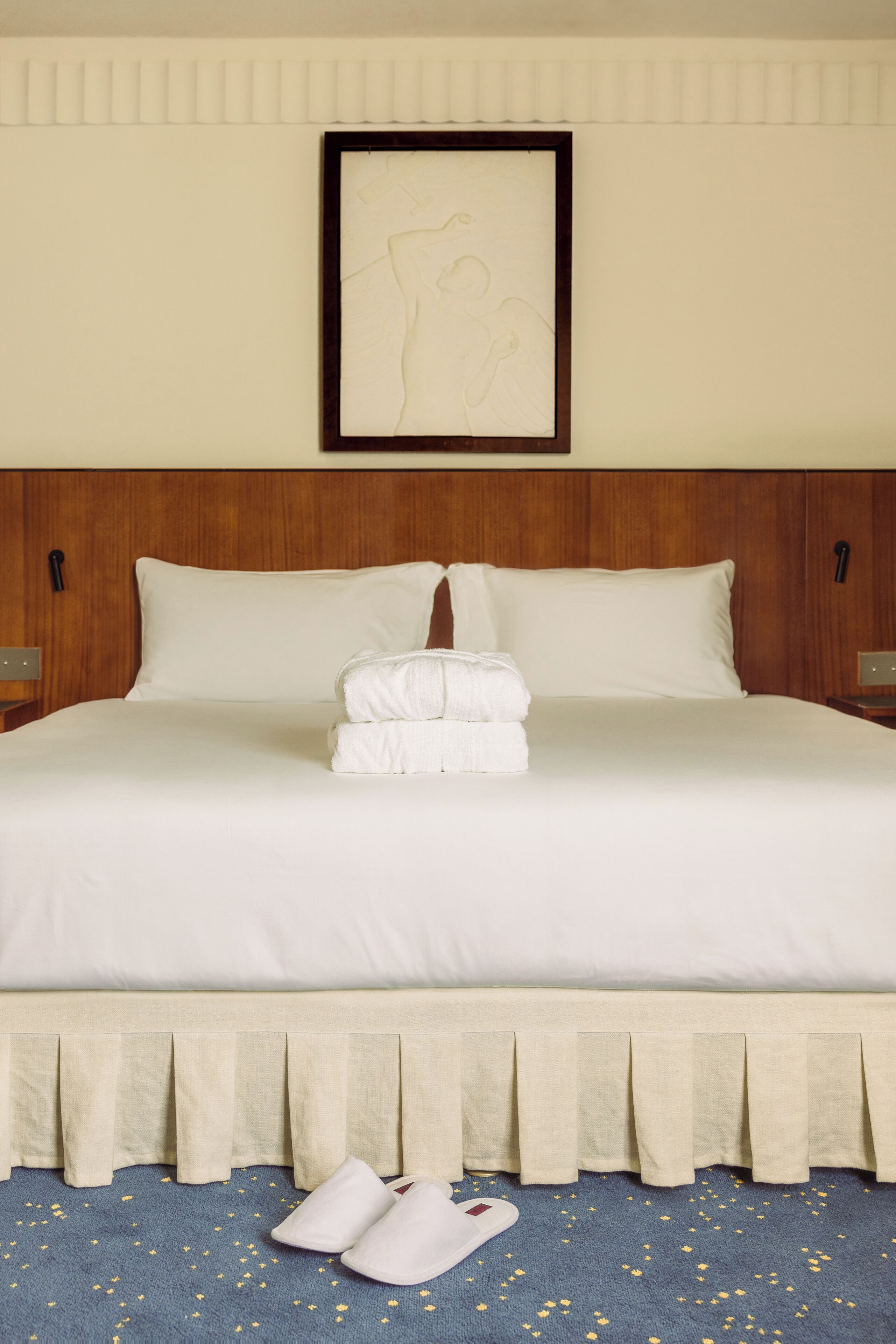 Luxe beddengoed, een gratis minibar, een kluis op de kamer