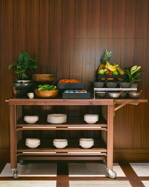 Desayuno buffet todos los días (con cargo) 