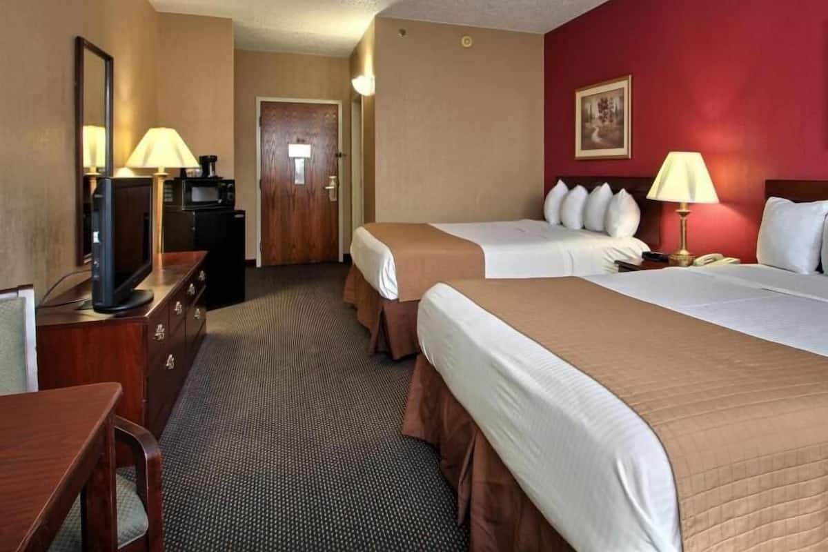 Egyptian cotton sheets, premium bedding, desk, iron/ironing board