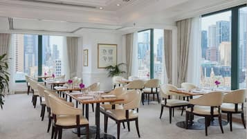 Executive-lounge