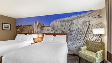 Habitación estándar, 2 camas Queen size, para no fumadores | Ropa de cama de alta calidad, camas con efecto memoria y escritorio