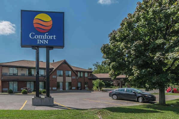 Exterior - Comfort Inn Cobourg - Port Hope (Cobourg)