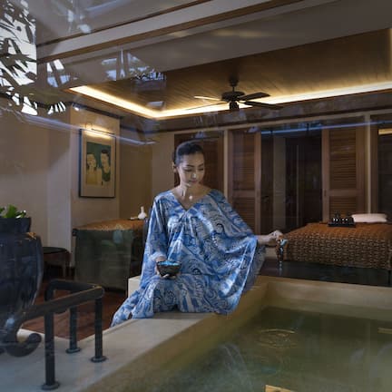 Couples treatment rooms, body treatments, hydrotherapy, aromatherapy
