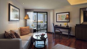 Junior River View Suite