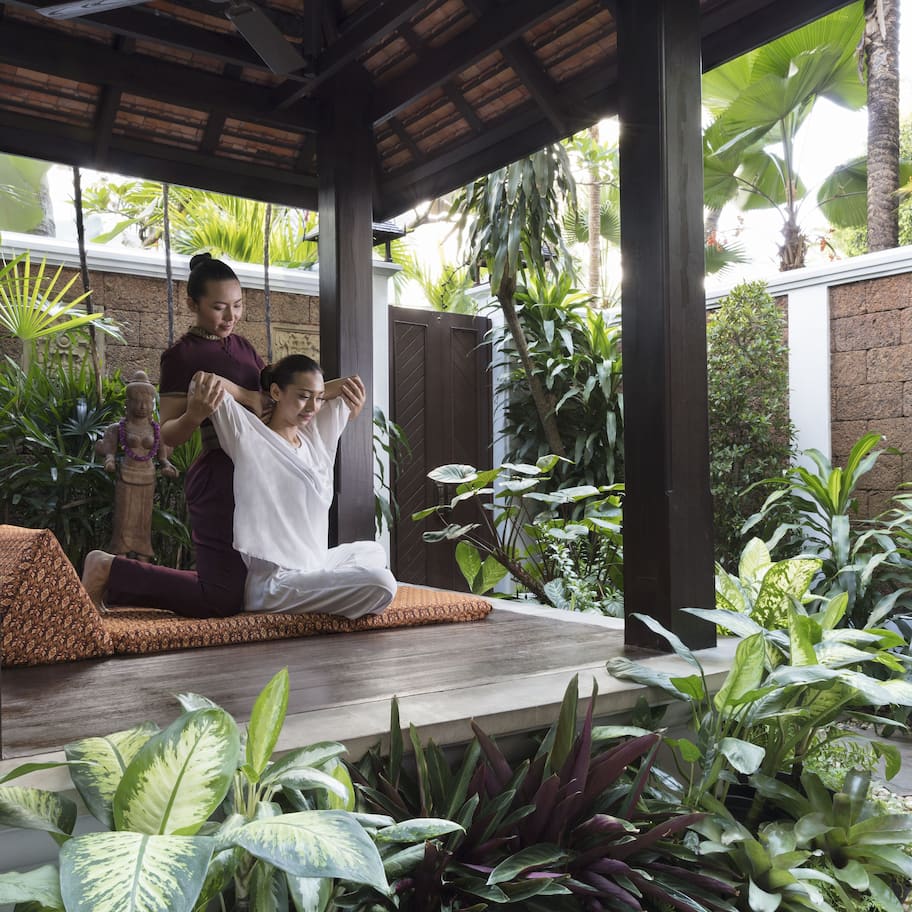 Couples treatment room(s), body treatments, hydrotherapy, aromatherapy