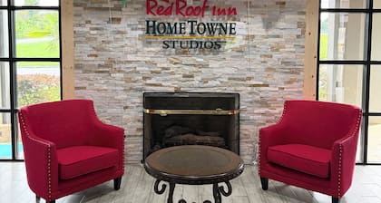 HomeTowne Studios by Red Roof Birmingham