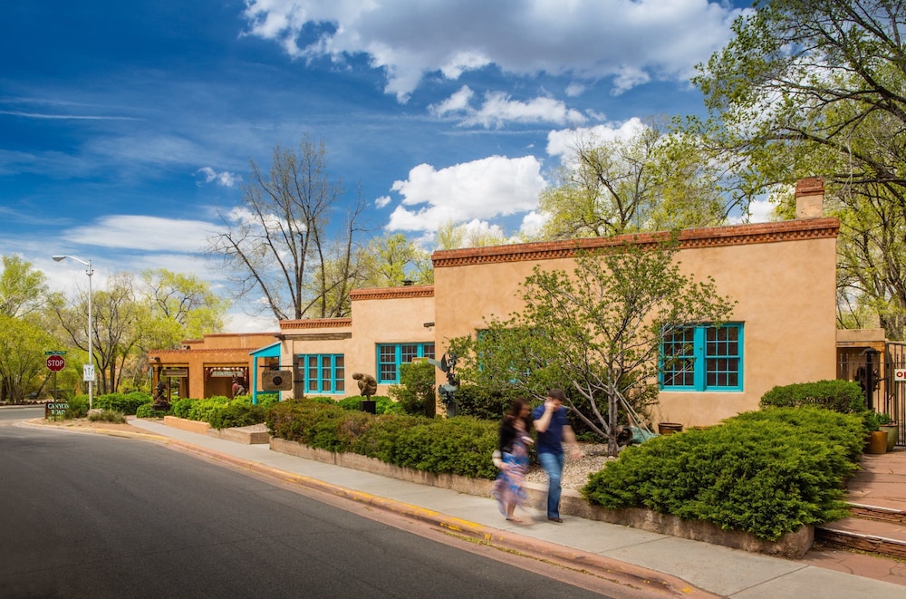 Rosewood Inn Of the Anasazi by null