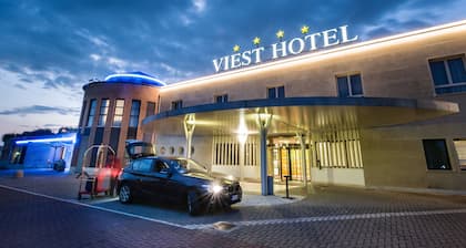 Viest Hotel