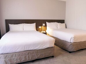 1 bedroom, premium bedding, pillow-top beds, in-room safe
