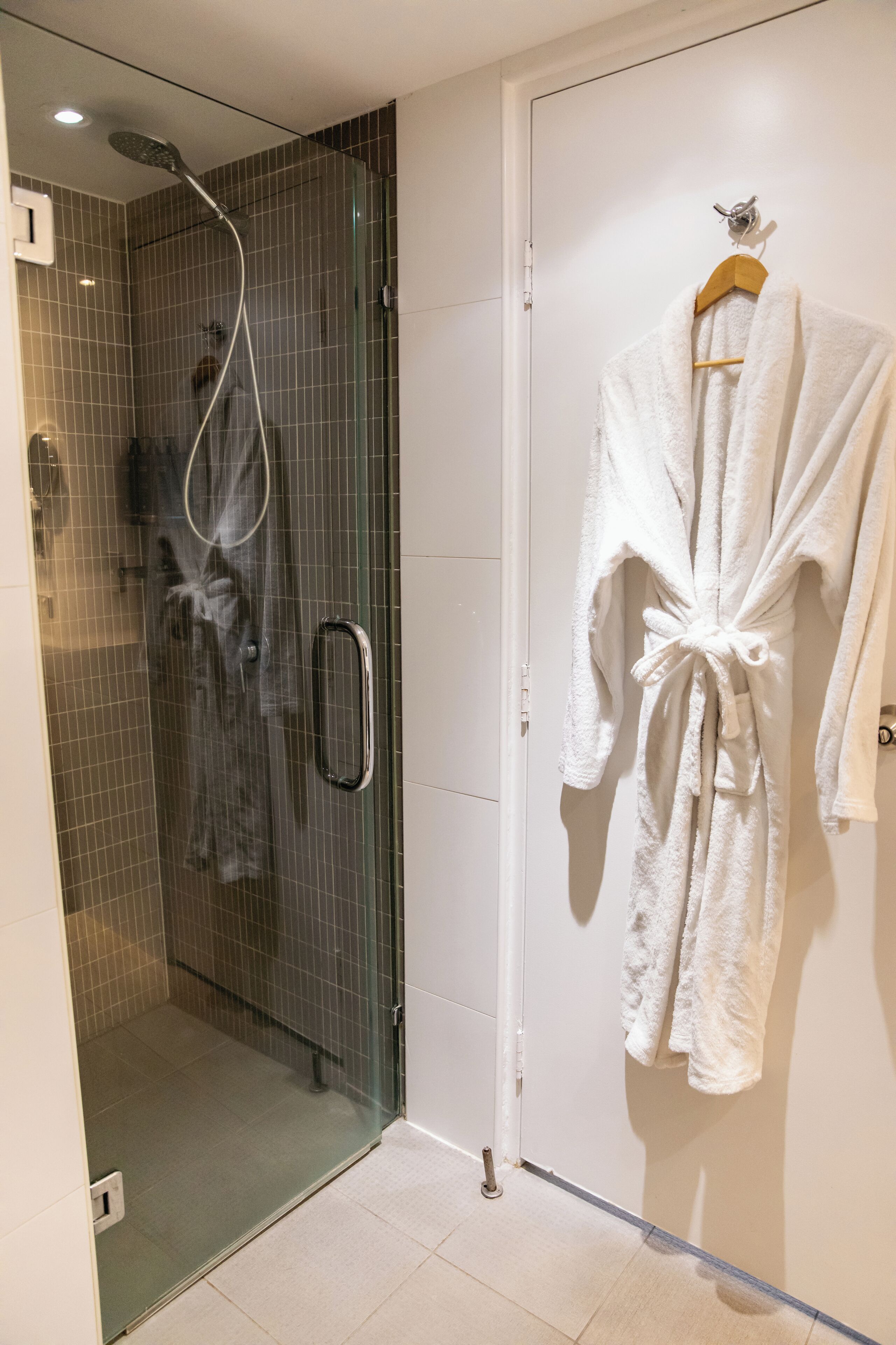 family room, multiple beds, balcony | bathroom | shower, designer toiletries, hair dryer, towels