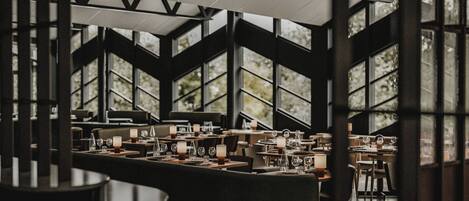 Se sirven desayunos, almuerzos y cenas