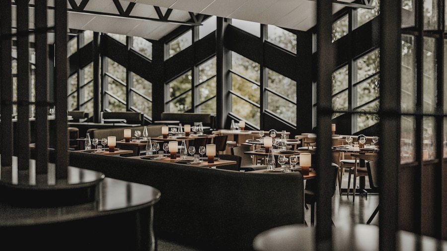 Hagastrand, Autograph Collection