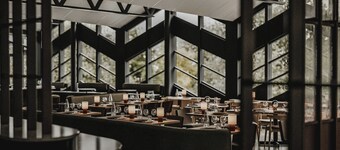 Hagastrand, Autograph Collection