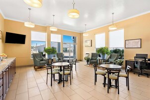 Free continental breakfast