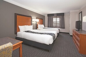 Premium bedding, desk, blackout drapes, iron/ironing board - La Quinta Inn by Wyndham Salt Lake City Midvale (Midvale)