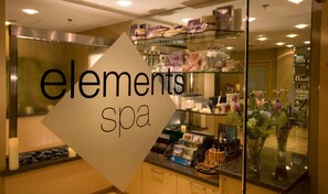 Couples treatment rooms, body treatments, aromatherapy