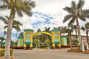Exterior - International Palms Resort Cocoa Beach (Cocoa Beach)