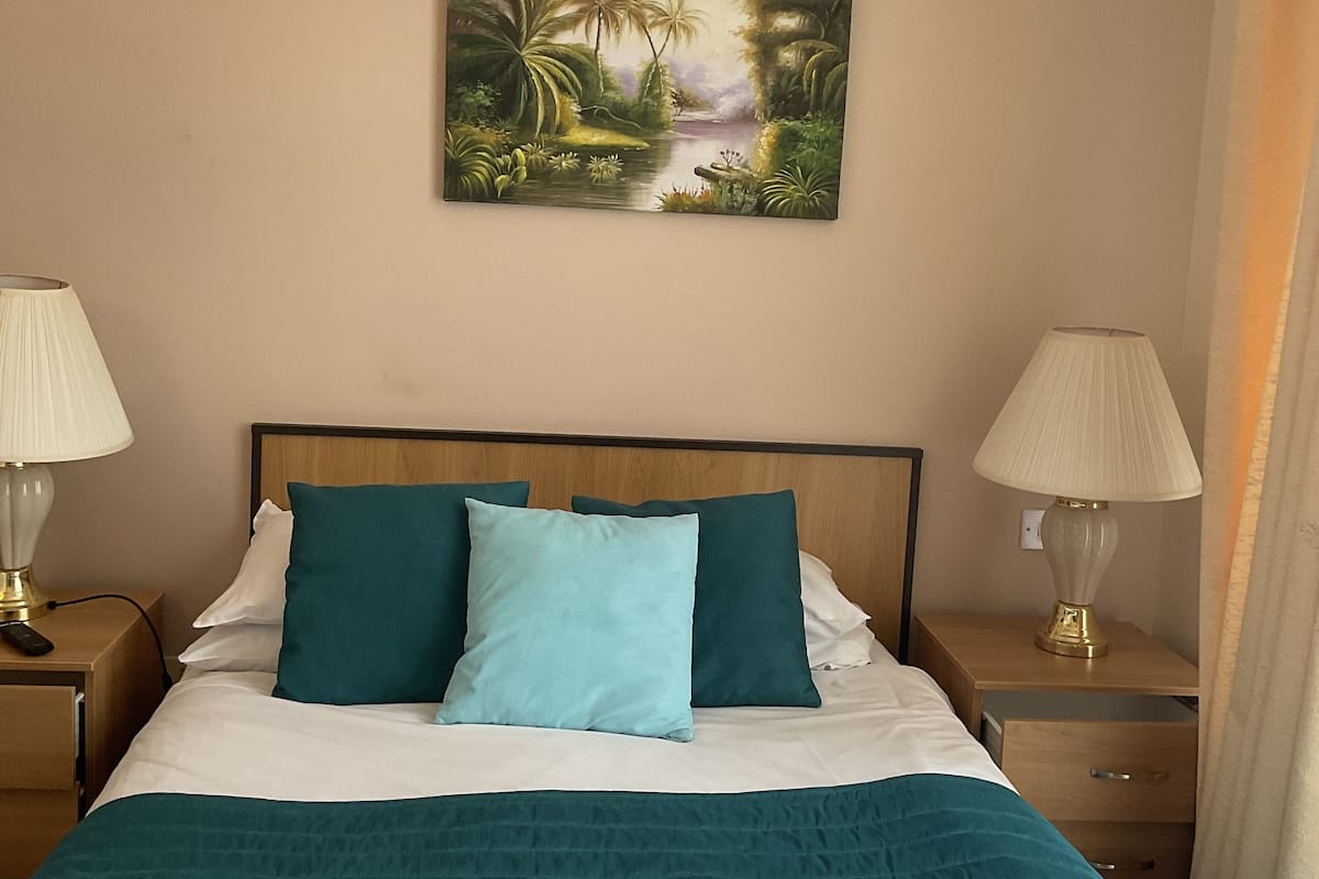 Desk, iron/ironing board, free WiFi, bed sheets