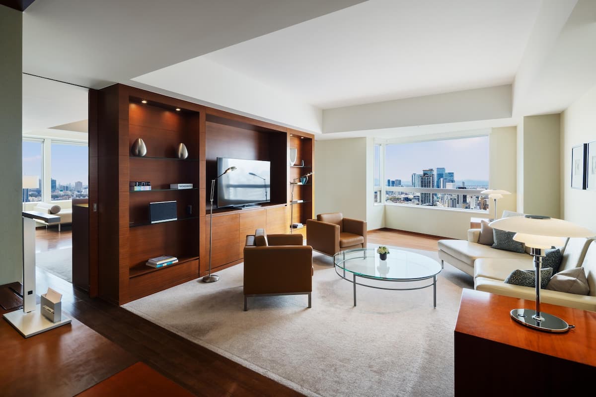 Suite, 2 Single Beds (Diplomat) | 1 bedroom, Frette Italian sheets, premium bedding, down duvets