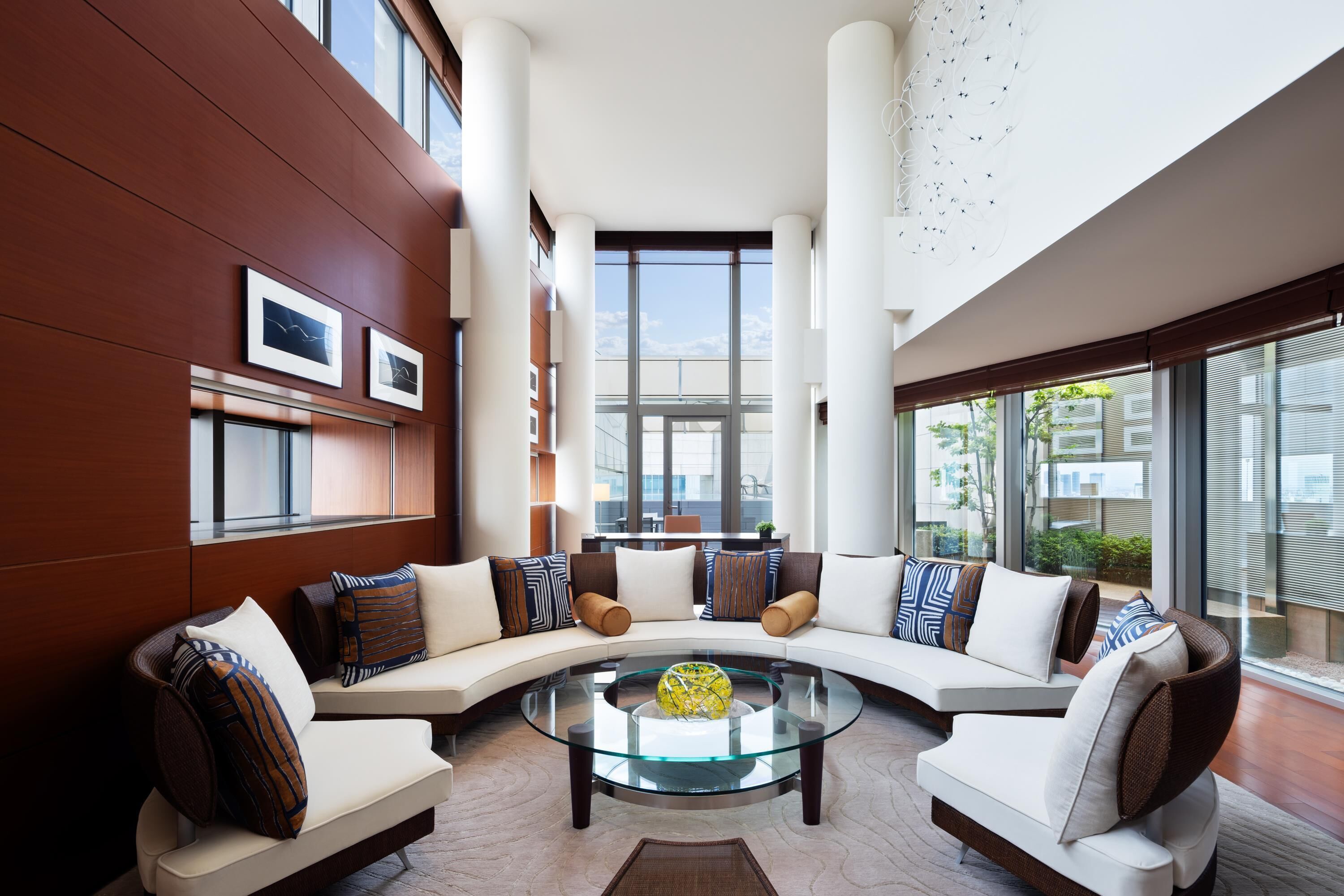 Presidential Suite | Frette Italian sheets, premium bedding, down comforters, minibar