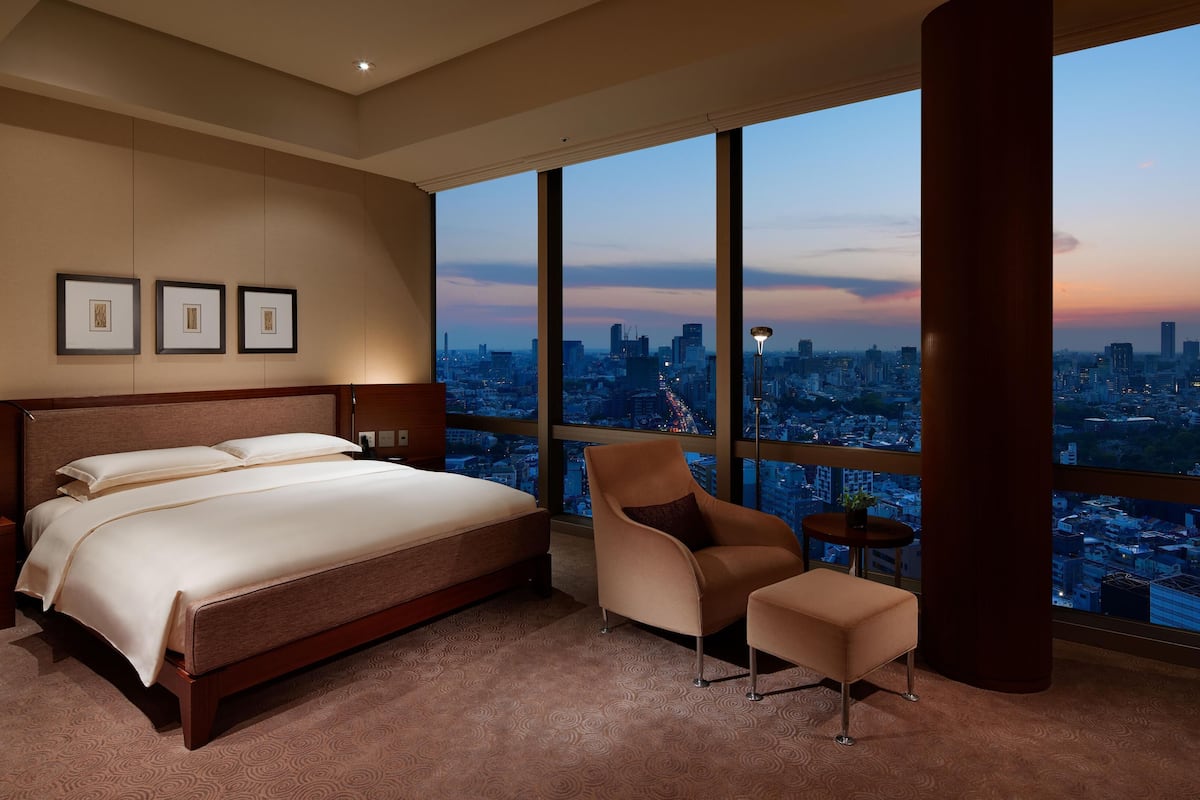 suite (chariman) | 1 bedroom, frette italian sheets, premium bedding, down duvets