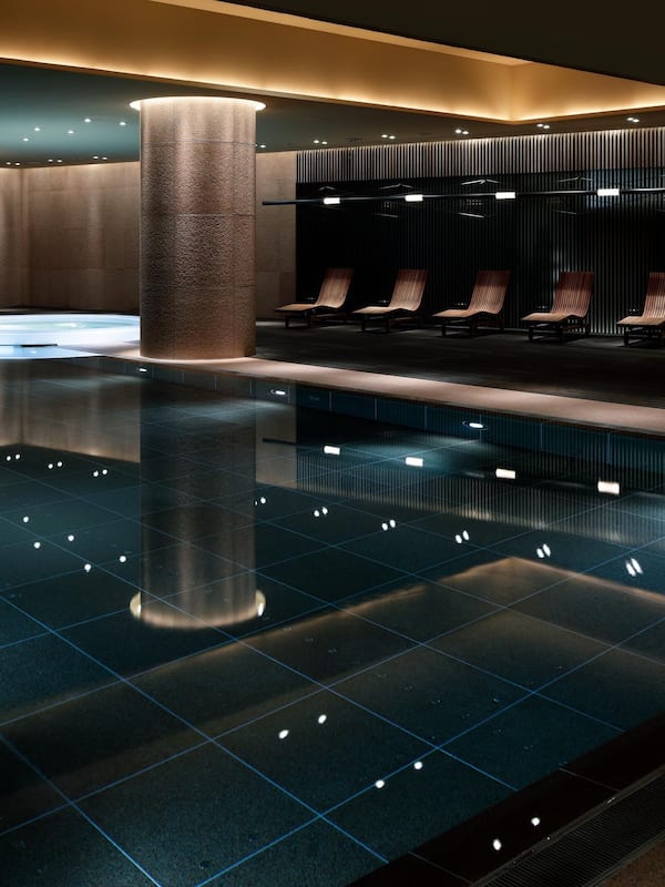 Sauna, hot tub, body treatments, hydrotherapy, Swedish massages