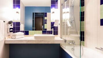 In-room safe, desk, blackout drapes, soundproofing