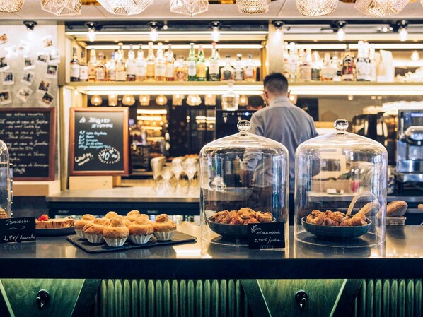 Bar (in der Unterkunft)