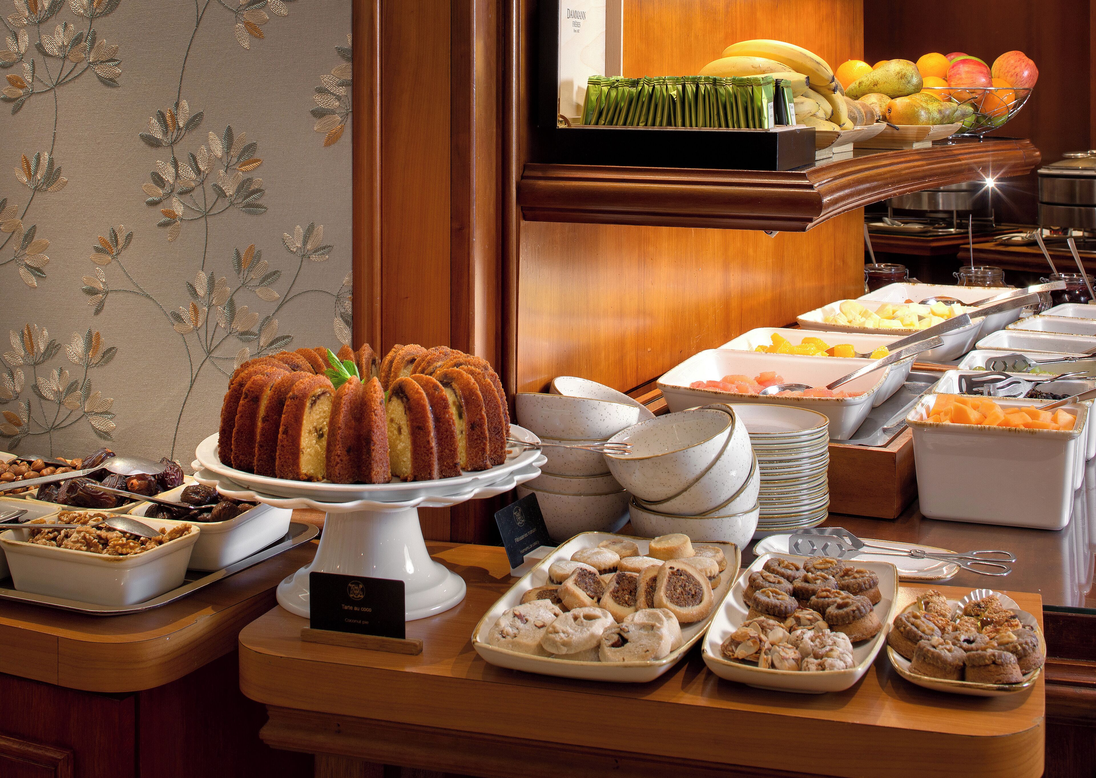 daily buffet breakfast (eur 25 per person)