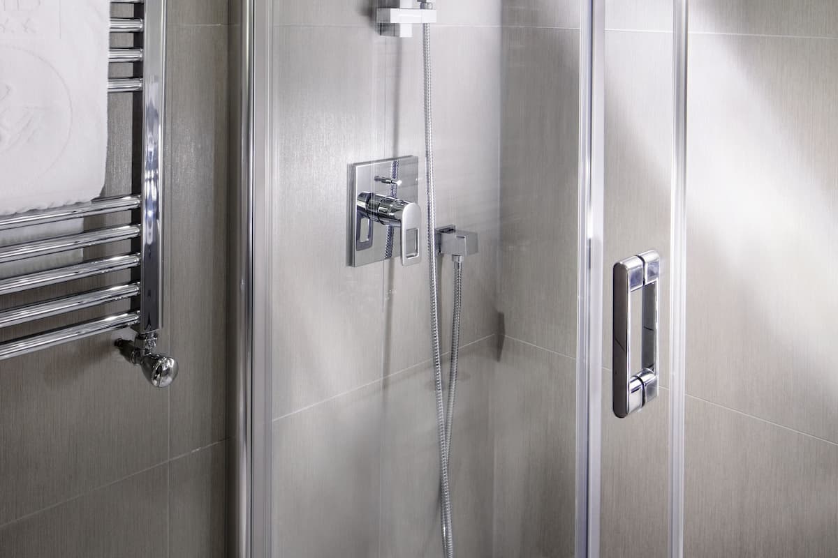 Premium bedding, in-room safe, desk, blackout curtains