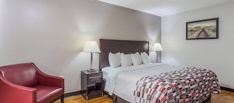 Red Roof Inn Meridian