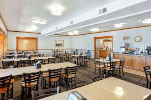 Free daily buffet breakfast
