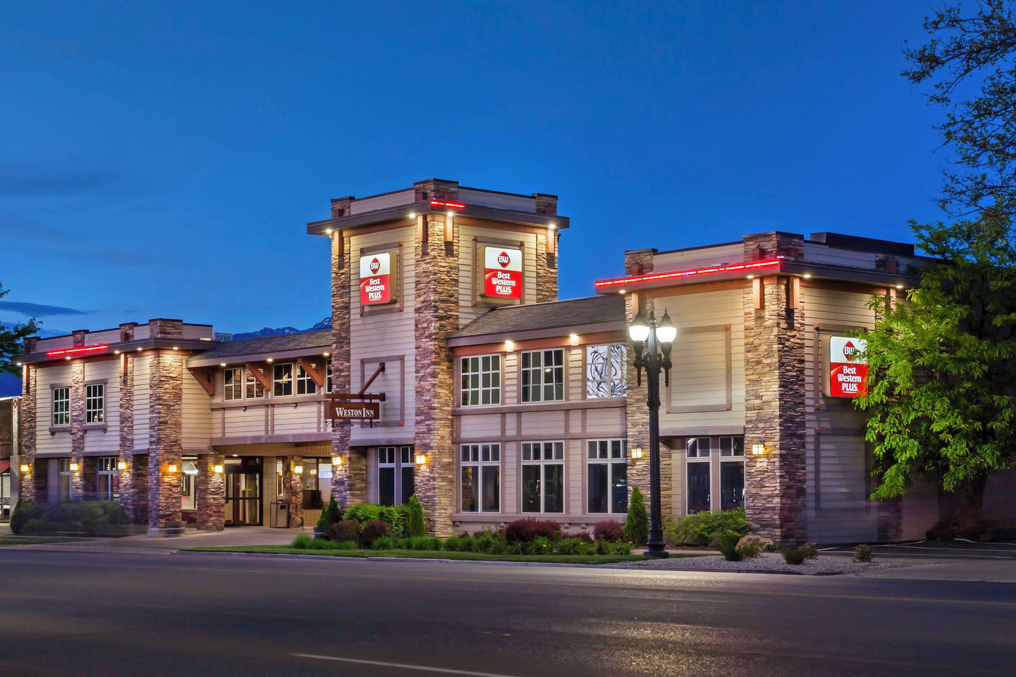 2 Star Hotels