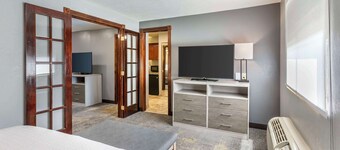 Best Western Plus Weston Inn