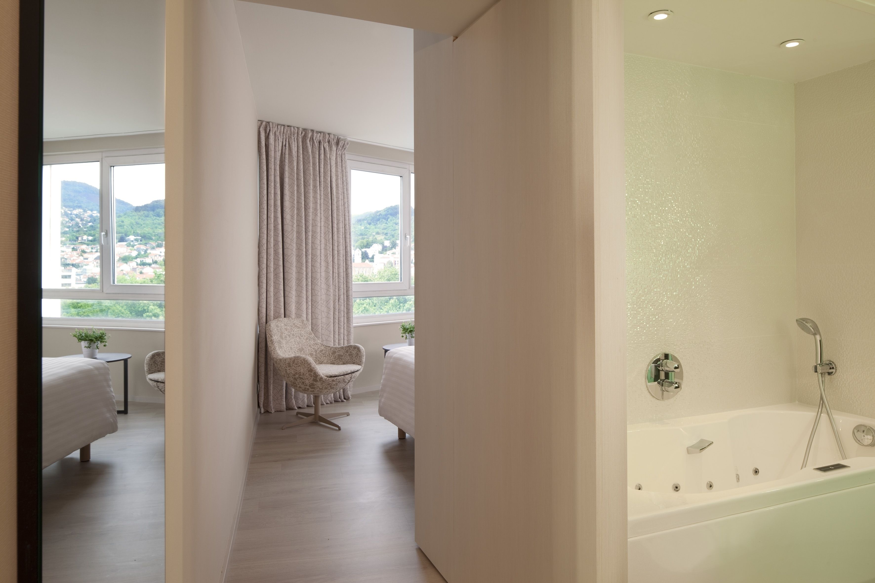 in-room safe, soundproofing, free cots/infant beds, free wifi