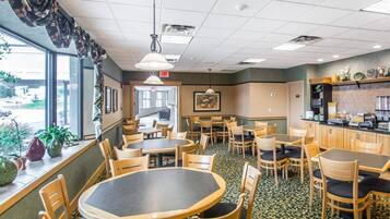 Desayuno buffet incluido todos los días