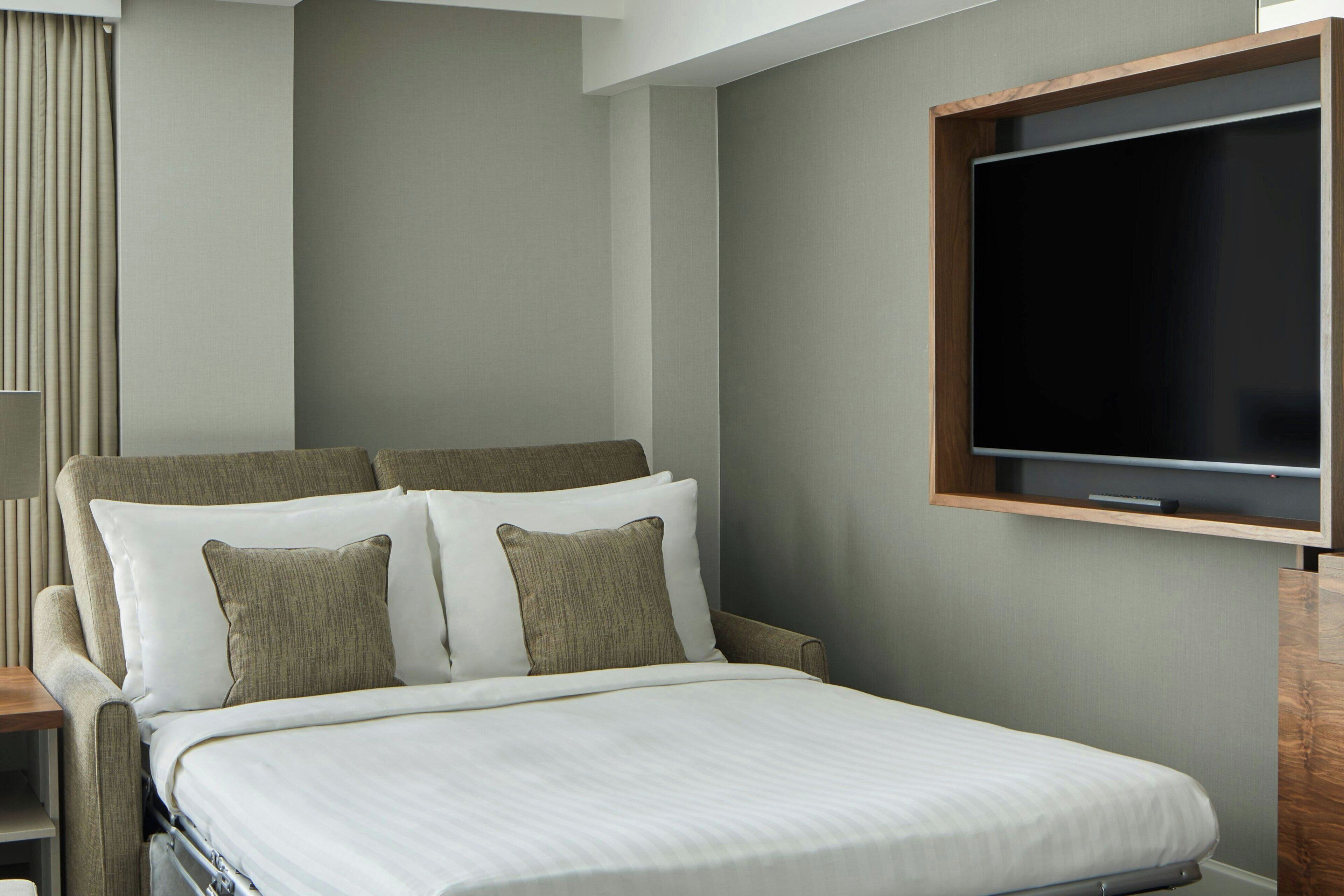 1 bedroom, in-room safe, desk, laptop workspace