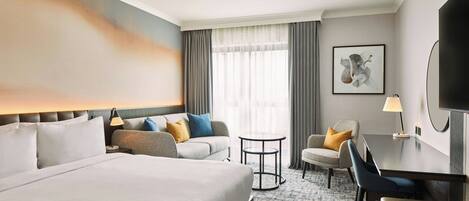 Superior Room, 1 Double Bed | In-room safe, desk, laptop workspace, iron/ironing board