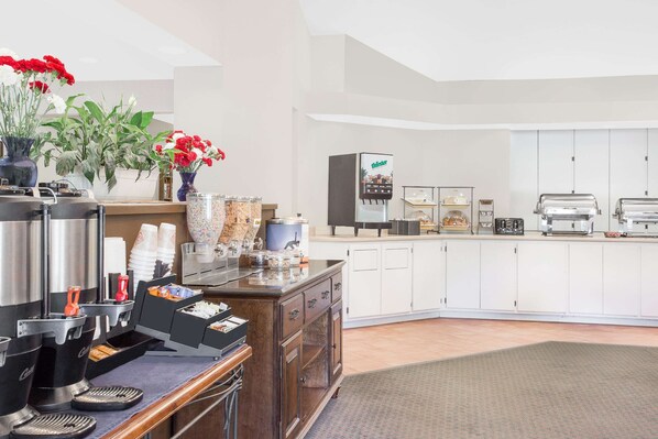 Desayuno buffet incluido todos los días