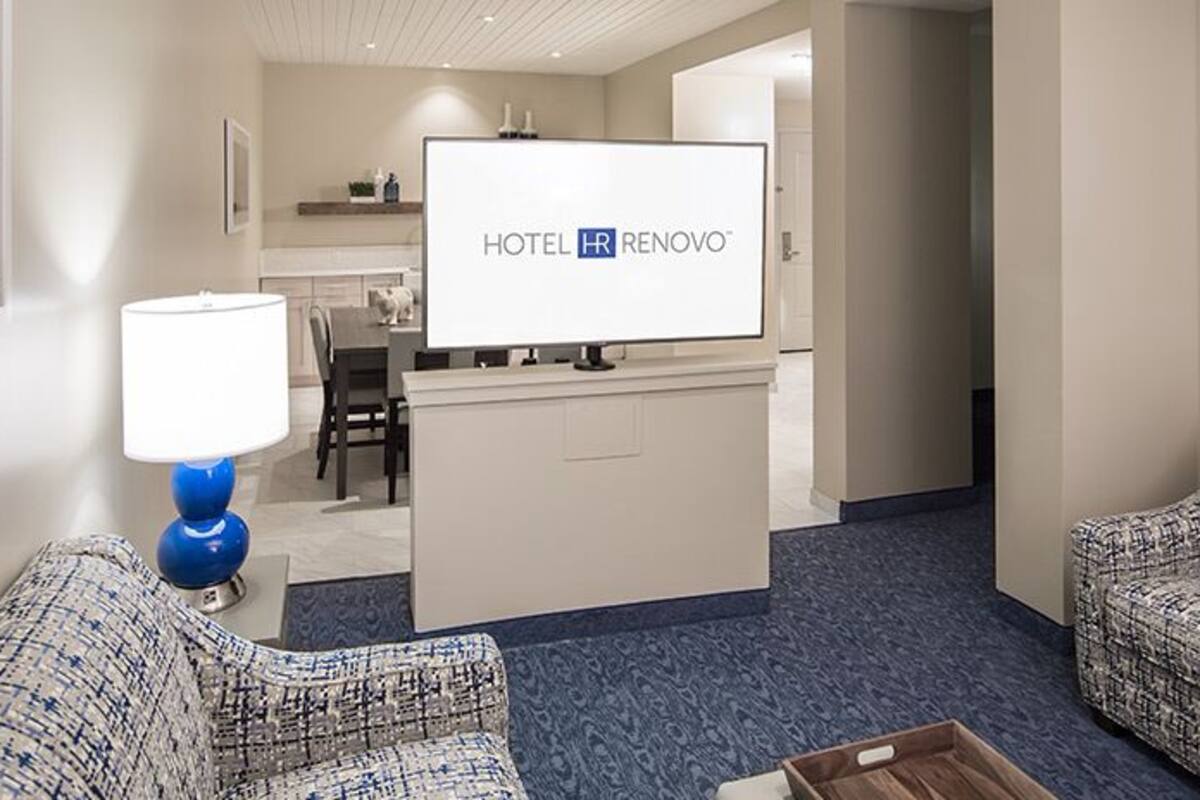 ジュニア スイート キングベッド 1 台 | イタリアのフレッテ製シーツ、高級寝具、セーフティボックス (室内)、防音設備