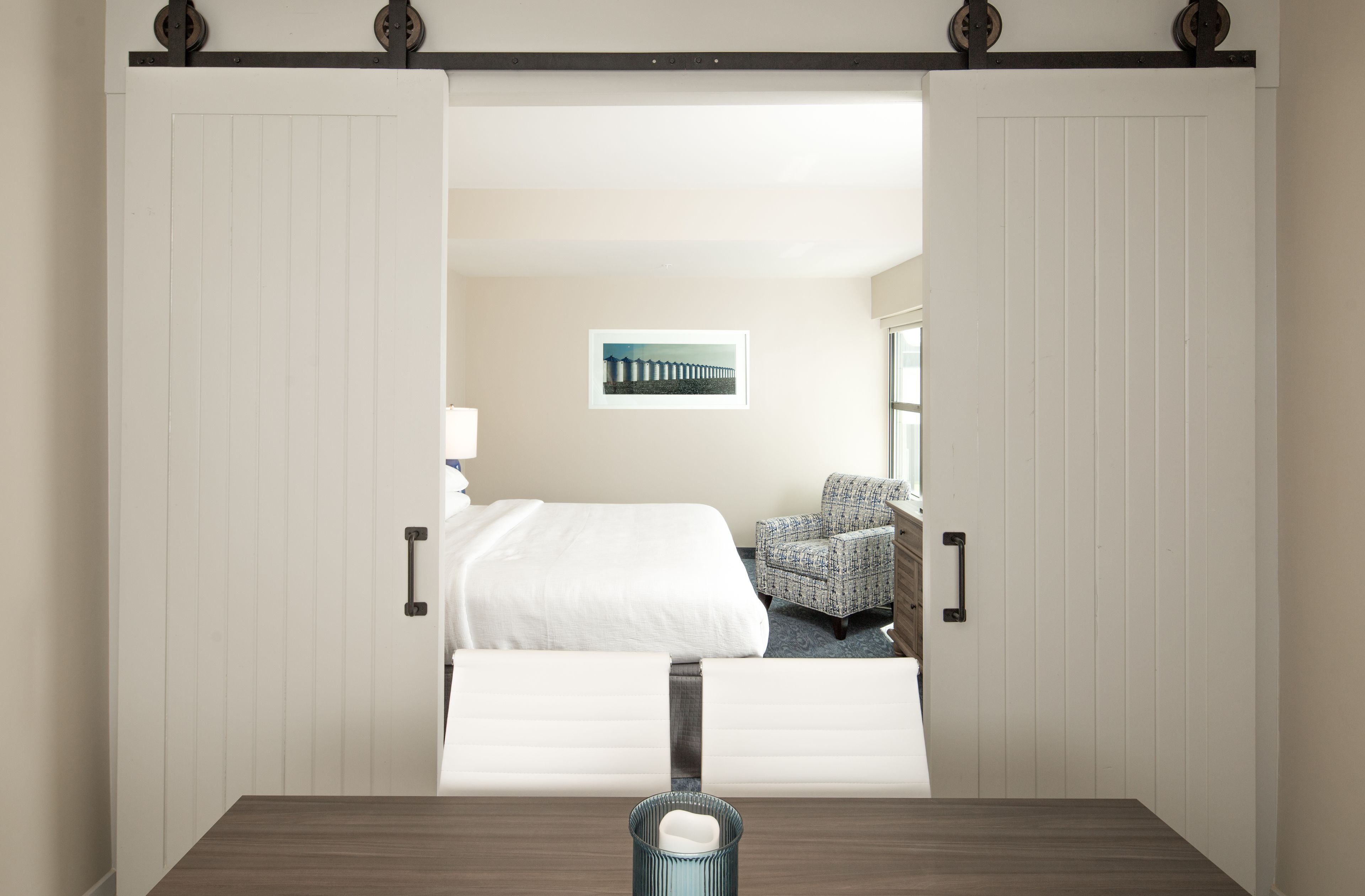 Frette Italian sheets, premium bedding, in-room safe, soundproofing