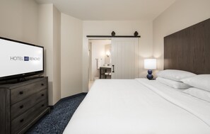 Frette Italian sheets, premium bedding, in-room safe, soundproofing