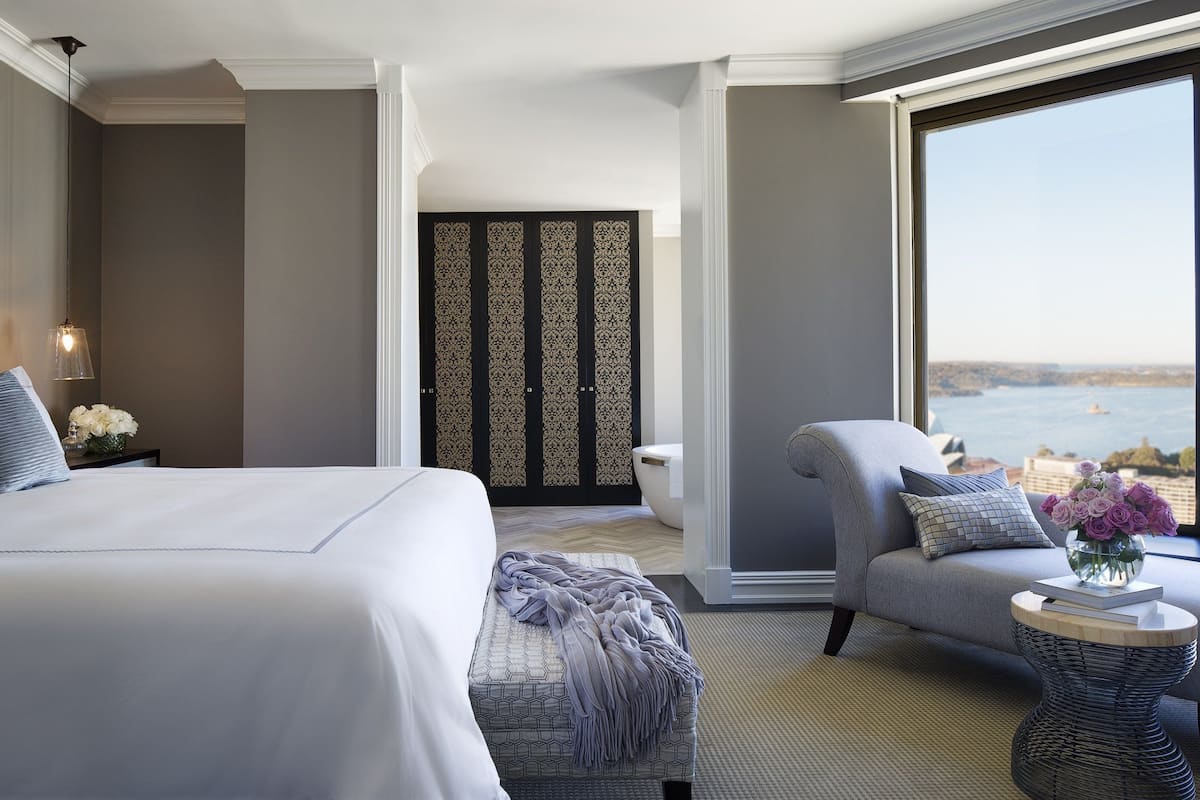 Premium bedding, pillow-top beds, minibar, in-room safe