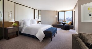 Ropa de cama de alta calidad, colchones con pillow-top y minibar 