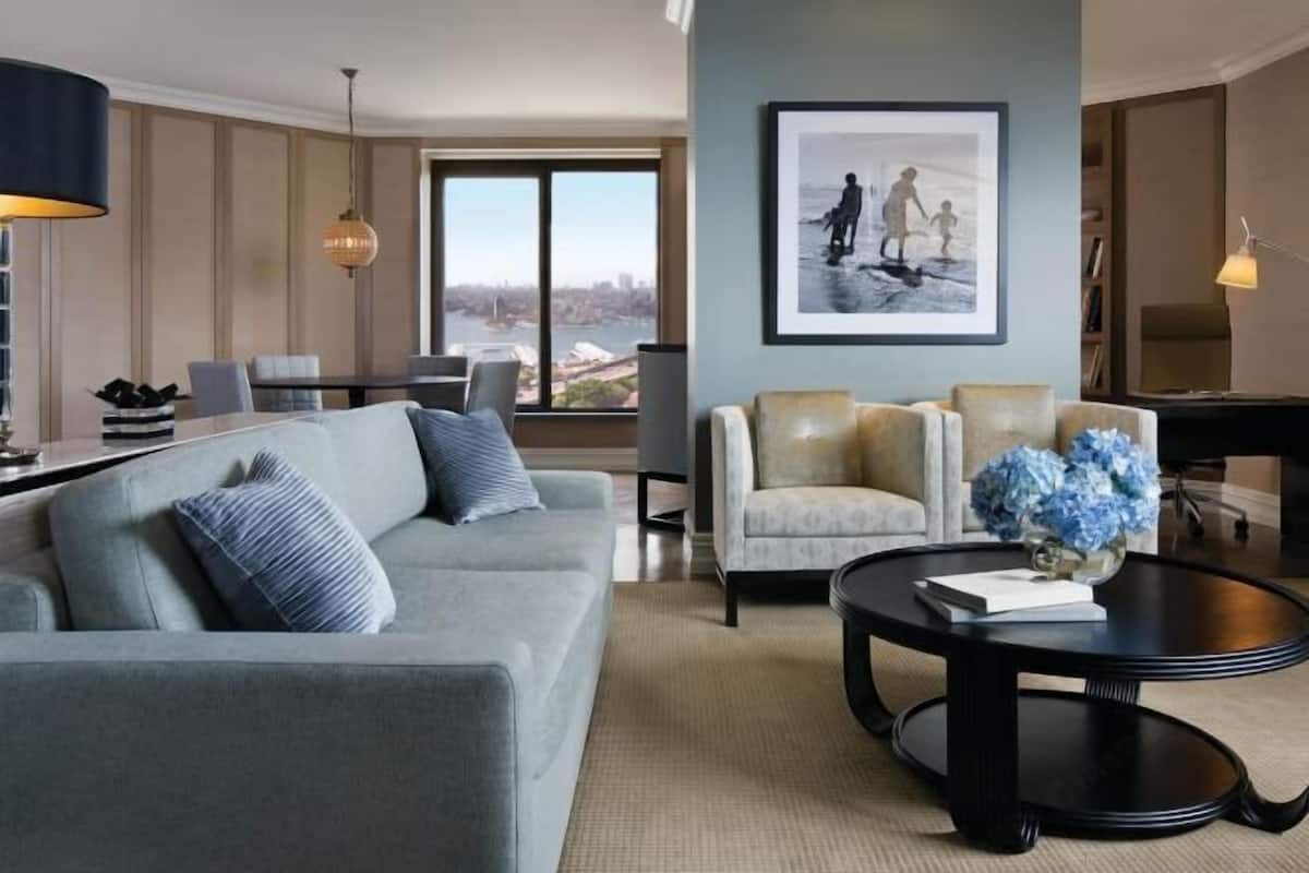 Living area | TV, DVD player, pay films