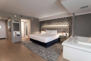 Suite, 1 cama King size, para no fumadores (Whirlpool) | Ropa de cama de alta calidad y caja de seguridad en la habitación