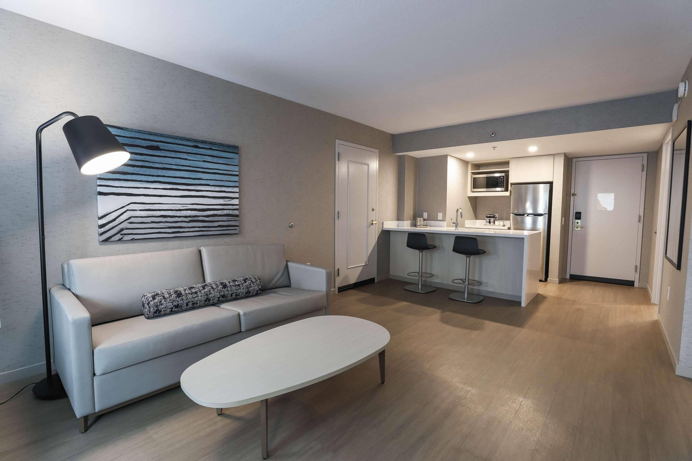 suite, 1 bedroom, non smoking (1 bedroom) | premium bedding, in-room safe, desk, laptop workspace